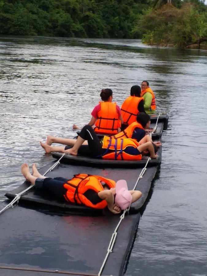 Aekpailin River Kwai Resort Kanchanaburi City Exterior photo