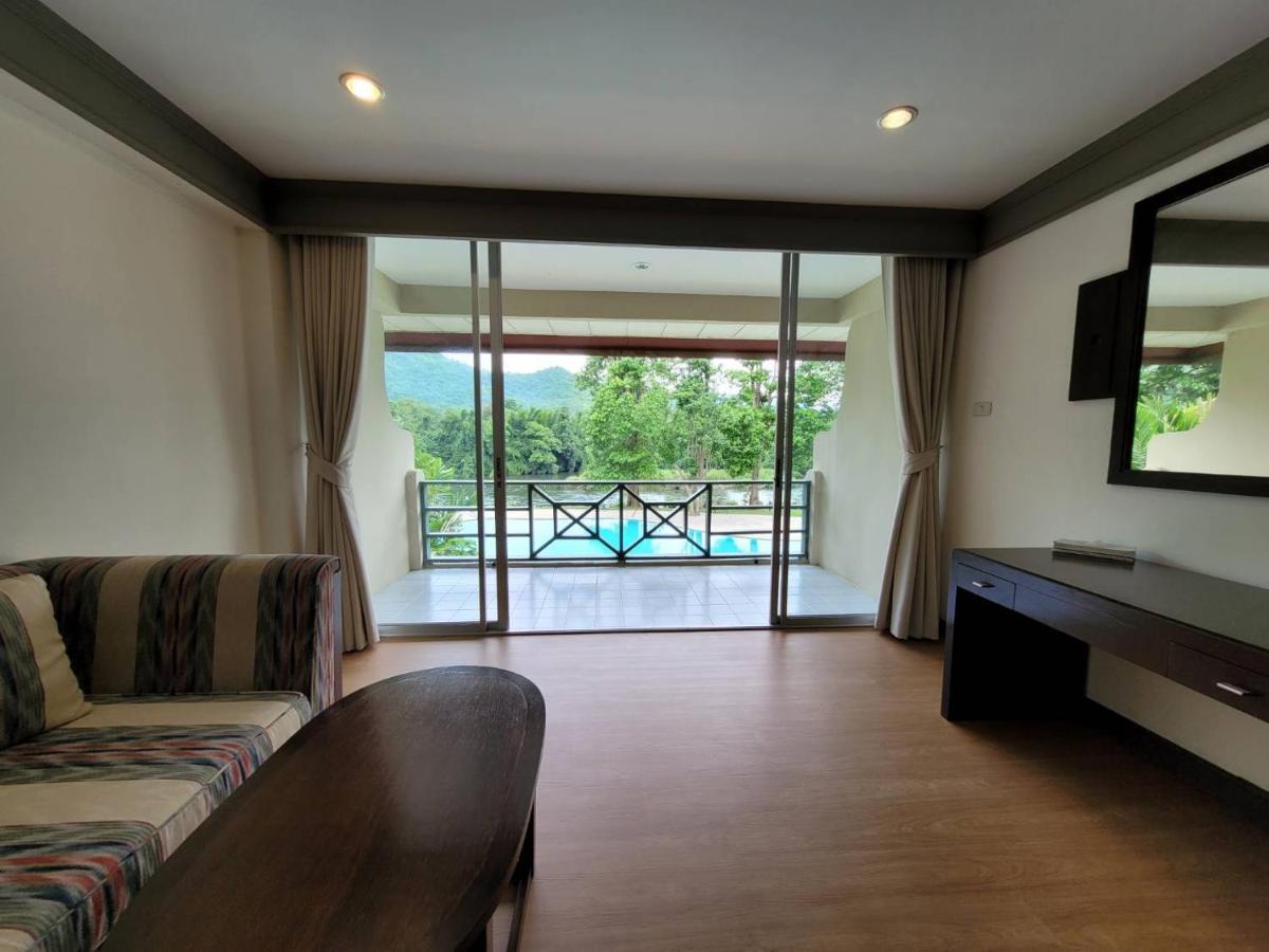 Aekpailin River Kwai Resort Kanchanaburi City Exterior photo