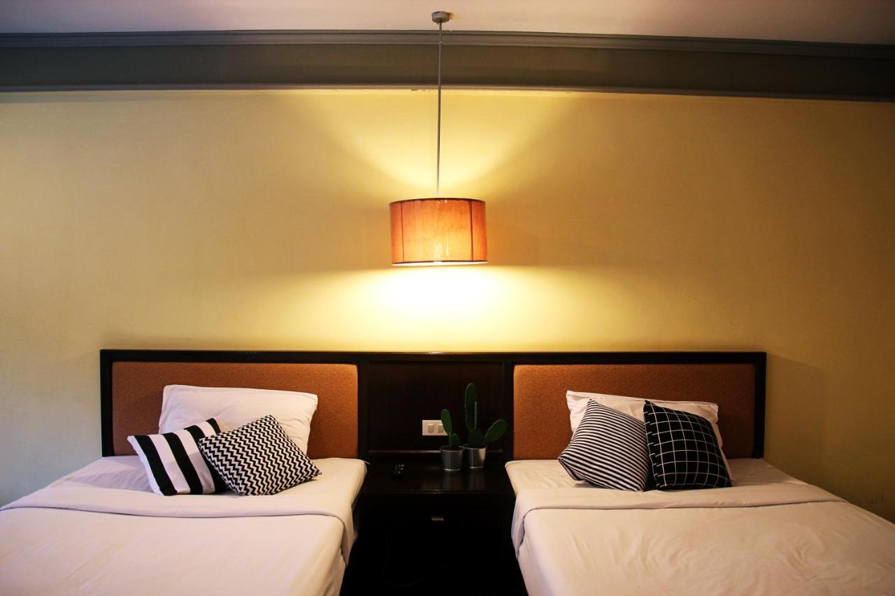 Aekpailin River Kwai Resort Kanchanaburi City Exterior photo