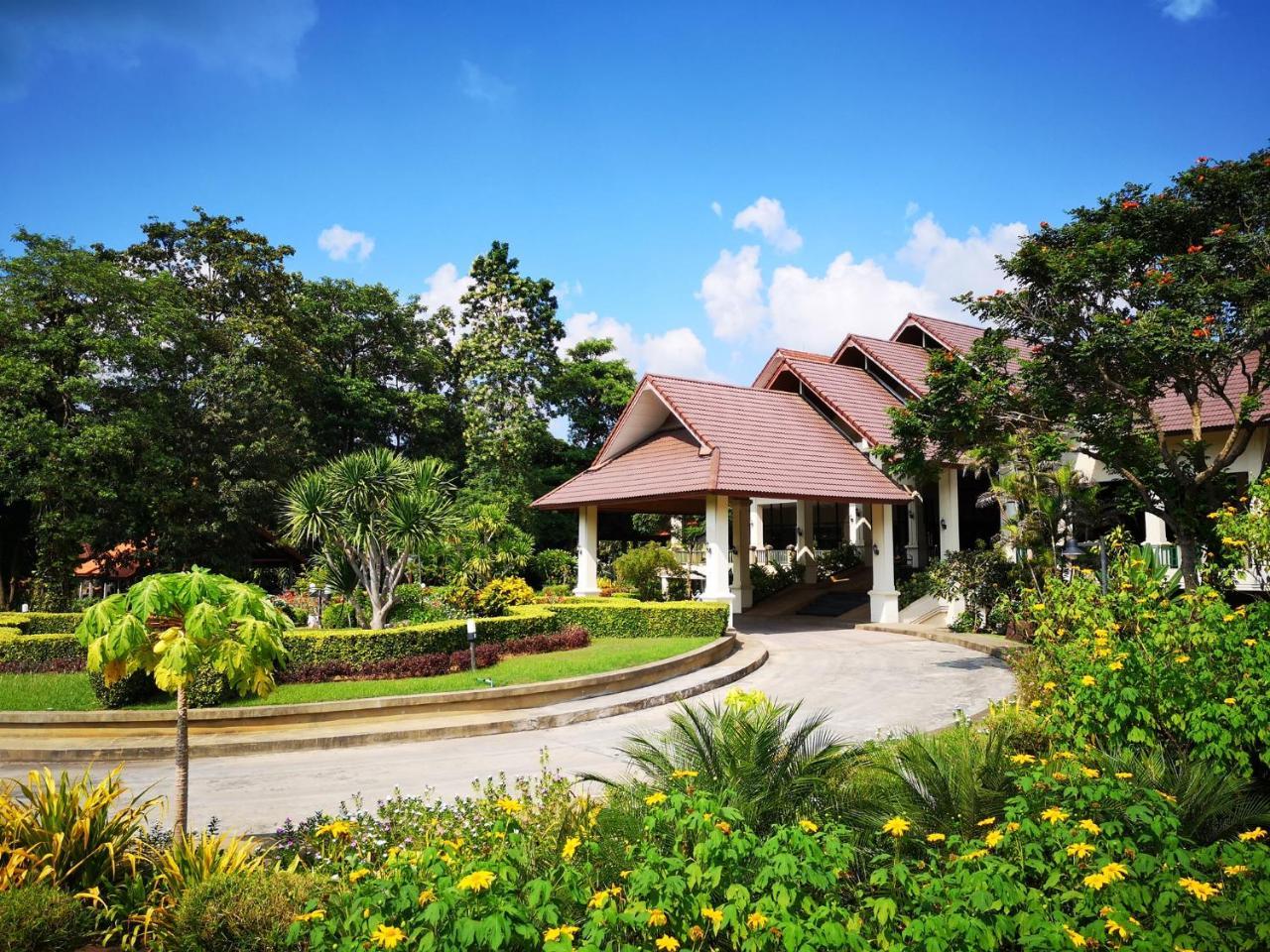Aekpailin River Kwai Resort Kanchanaburi City Exterior photo